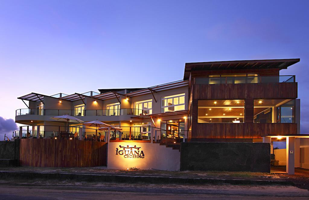 Iguana Crossing Boutique Hotel Puerto Villamil Exterior foto